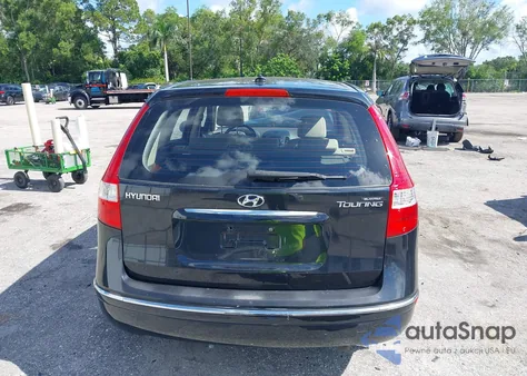 2009 Hyundai Elantra Touring из США, поврежденный, VIN KMHDC86E69U049117